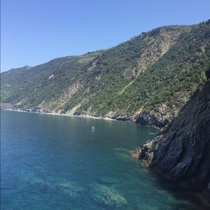 Meet your Posher, Pauline